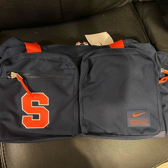 Nike Syracuse Orangemen utility Duffle Bag - Picture 1 of 4
